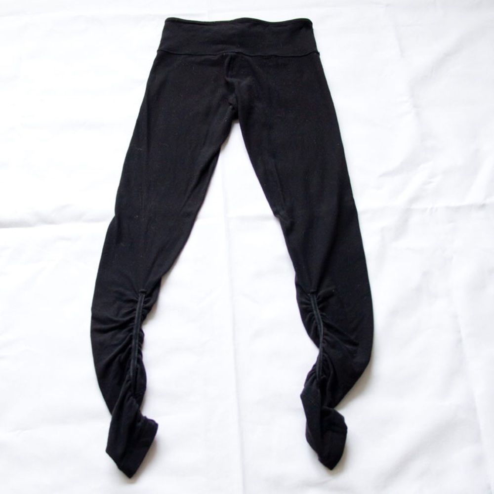 Lululemon Wunder Unders *Gathered